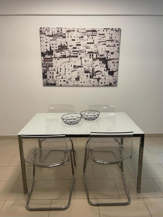 Amazing 2-Bedroom Apartment With Pool!! Limassol Exteriör bild