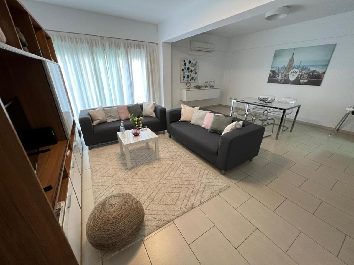 Amazing 2-Bedroom Apartment With Pool!! Limassol Exteriör bild